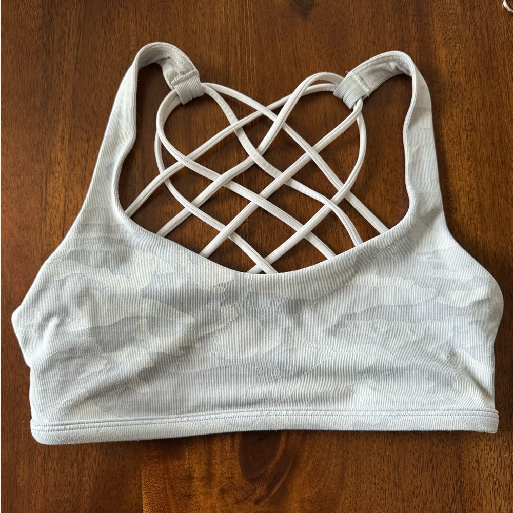 Lululemon Free to Be Wild Bra